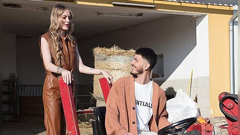 Cheyenne Ochsenknecht und ihr Nino bekommen ein eigenes Bauernhof-Doku-Format.