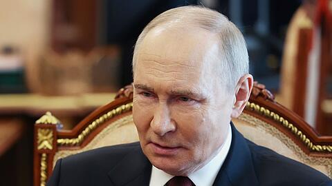 Kremlchef Wladimir Putin hat für Ostern eine Feuerpause in seinem Krieg gegen die Ukraine verkündet. (Archivbild)