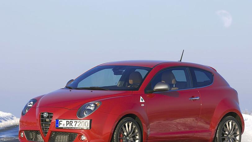 Schaut nett aus seinen Kulleraugen, geht wie narrisch: Der Alfa Romeo Mito QV mit 170 PS. Schaut nett aus seinen Kulleraugen, geht wie narrisch: Der Alfa Romeo Mito QV mit 170 PS.