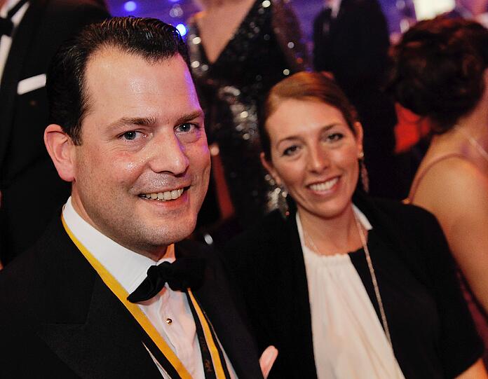 Philipp zu Guttenberg mit seiner Frau Alexandra Louisa Macdonald.