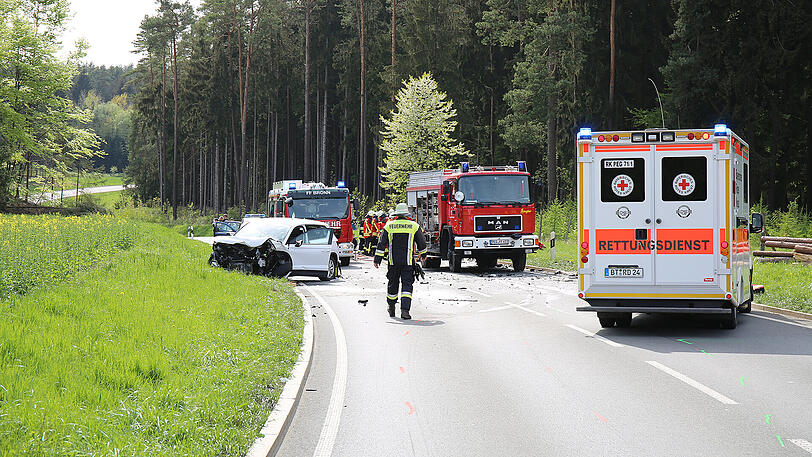 Weitere Bilder vom Unfallort.