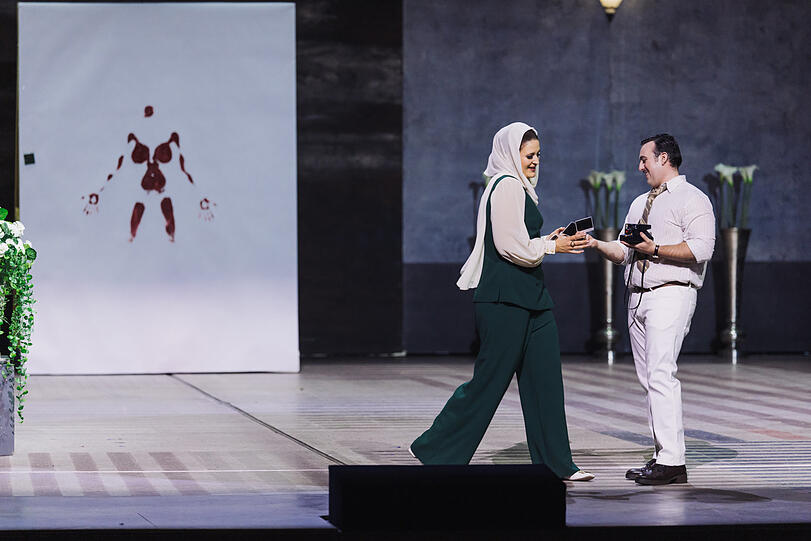 Lise Davidsen mit Freddie De Tommaso im Duett des ersten Akts von Puccinis "Tosca".