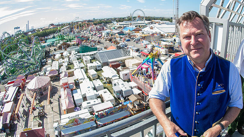 Josef Schmid möchte mit einer neuen Beschallungsanlage die Sicherheit auf der Wiesn erhöhen.