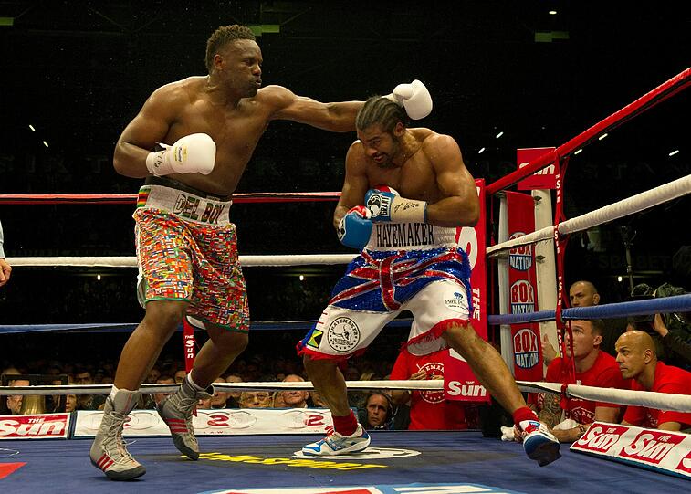 &bdquo;Auch wenn Haye sensationell aussehen sollte, glaube ich nicht, dass Wladimir noch einmal gegen ihn boxen will&ldquo;, hatte Klitschkos Trainer Emanuel Stewart bereits vor dem Kampf gesagt. Der ältere Witali muss zudem zunächst seinen WBC-Gürtel gegen Manuel Charr verteidigen und liebäugelt mit einem Wechsel in die ukrainische Politik.