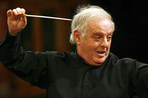 Tritt zum populärsten TV-Konzert des Jahres an: Daniel Barenboim bei den Wiener Philharmonikern.