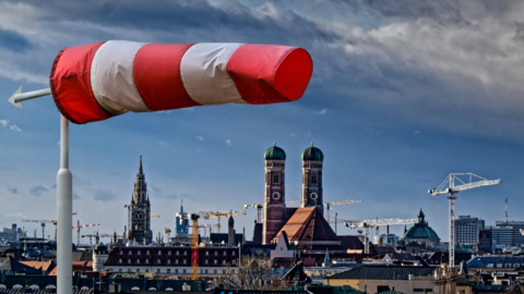 Der Deutsche Wetterdienst warnt: Die Sturmböen in München und Bayern. (Symbolbild)