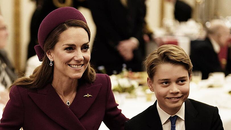 Prinzessin Kate bindet Prinz George in royale Termine ein. Dabei geht sie taktisch vor.