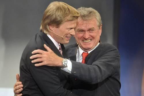 Torhüter-Legenden unter sich: Sepp Maier (r.) und Oliver Kahn, zwei die sich richtig gut verstehen.
