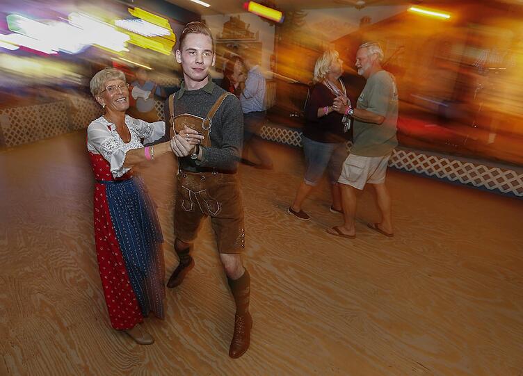 Sehen Sie hier weitere Bilder vom Oktoberfest in Helen.