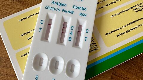 Die Pharmaindustrie pocht auf freiwillige Beteiligung der Firmen an jeglichen Absprachen. (Archivbild)
