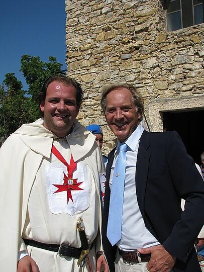 Der Herrscher und sein Vertreter: Fürst Marcello I. (34) mit Bernd Lesoine. Foto: privat