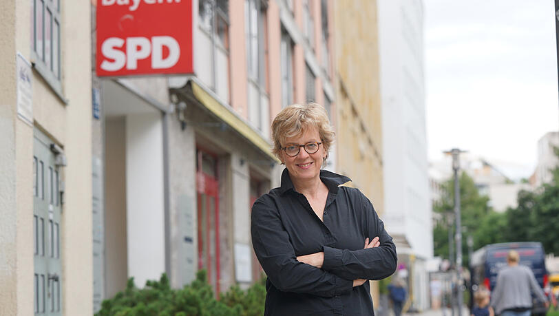 Natascha Kohnen vor der SPD-Geschäftsstelle am Oberanger in München. Natascha Kohnen vor der SPD-Geschäftsstelle am Oberanger in München.