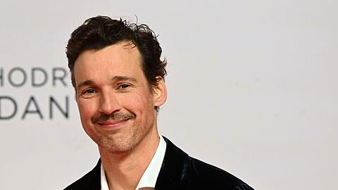 Der Schauspieler Florian David Fitz zeigt sich bei der Premiere des Films "Oskars Kleid" in der Astor Filmlounge im ARRI.