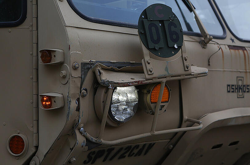 Auf der A6 bei Nürnberg kam es am Montagmorgen zu einem Unfall zwischen einem Lkw und mehreren Fahrzeugen der US Army.