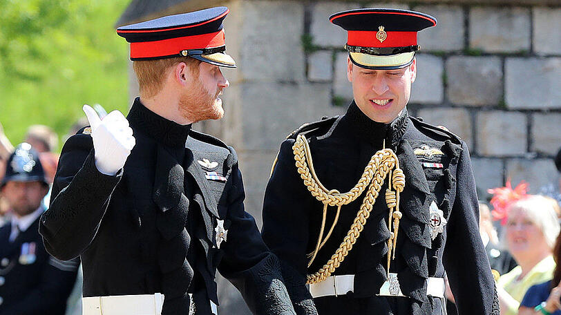 Prinz Harry und Prinz William bei der Hochzeit von Harry und Meghan im Mai 2018