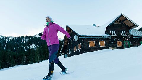 AZ-Expertin Ingalena Heuck unterwegs im Schnee.
