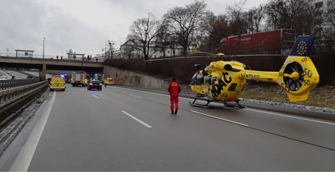 Der Senior blieb mit seinem Auto plötzlich mitten auf der Autobahn stehen.