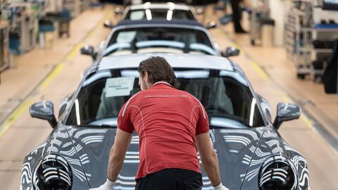 Die Porsche-Mitarbeiter erhalten f&uuml;r 2025 erstmals seit Jahren keine Sonderzahlung. (Archivbild)