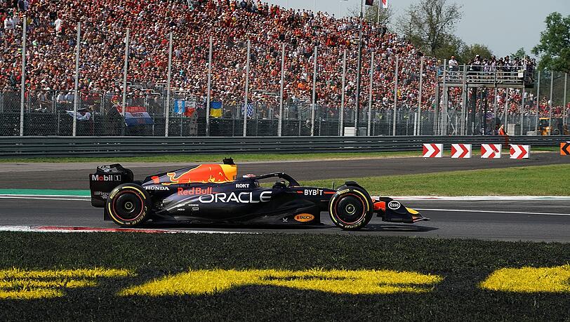 Überholte in der Formel-1-Historie Sebastian Vettel: Max Verstappen.