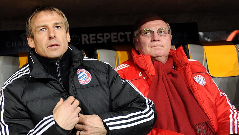 Die Trennung von Trainer Klinsmann (l) erfolgte im Jahr 2009 vorzeitig. (Archivbild) Die Trennung von Trainer Klinsmann (l) erfolgte im Jahr 2009 vorzeitig. (Archivbild)