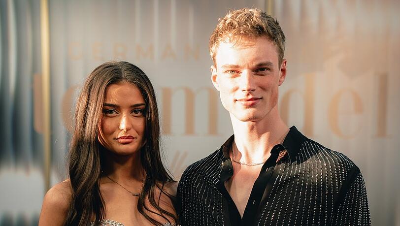Stella und Luis haben sich bei "Germany's next Topmodel" gefunden. Stella und Luis haben sich bei "Germany's next Topmodel" gefunden.