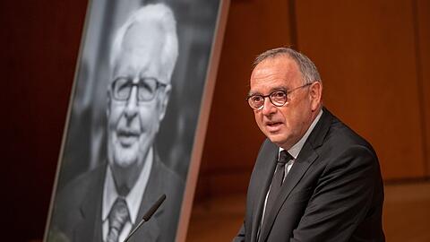 Norbert Walter-Borjans bei der Trauerfeier für Hans-Jochen Vogel im Gasteig im vergangenen Jahr.