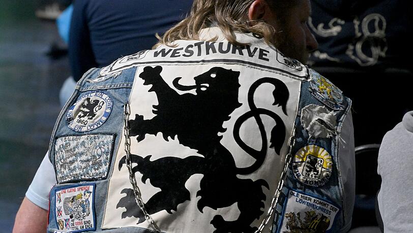 1860 M&uuml;nchen wird auch kommende Saison drittklassig sein. (Archivbild)