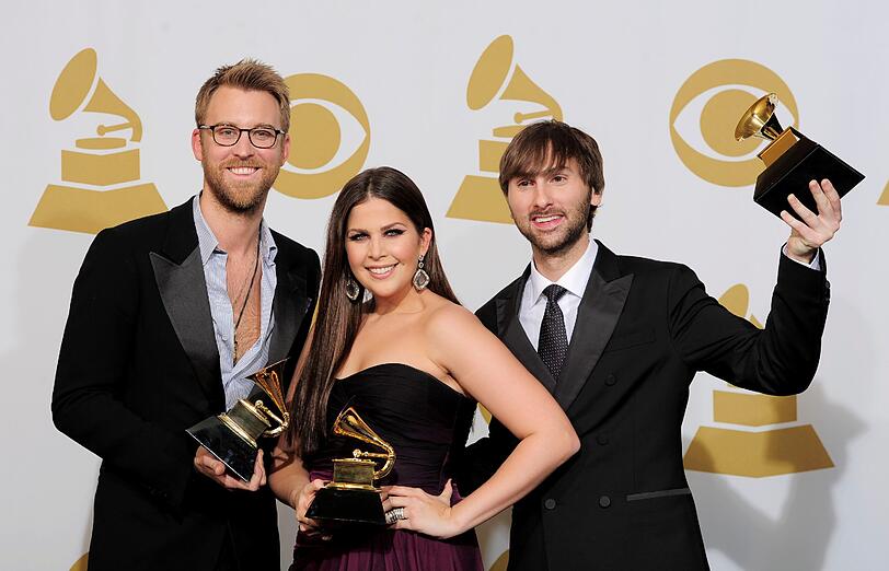 Grammys: Triumph für Adele, Tränen für Whitney Houston - Promis - Abendzeitung München