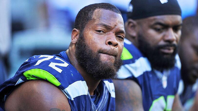 NFL-Profi bei den Seattle Seahawks: Michael Bennett (li.).