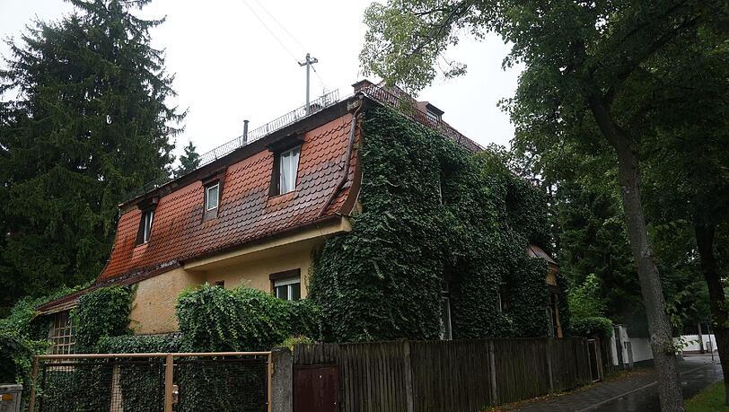 Das Zehentbauer-Haus ist eines der ältesten Wohnhäuser im Viertel. Das Zehentbauer-Haus ist eines der ältesten Wohnhäuser im Viertel.