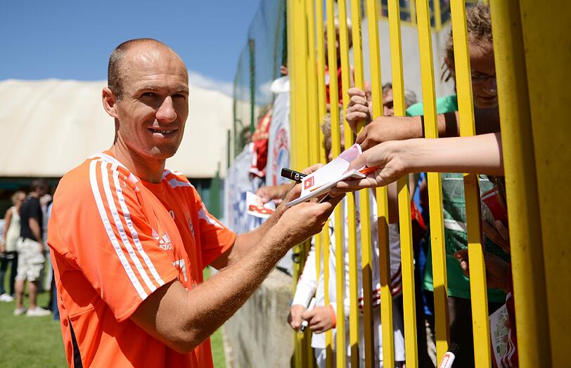 Einzeltraining: Arjen Robben und Claudio Pizarro schuften individuell.