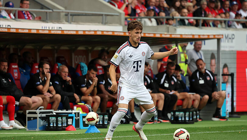 Tim Binder hat beim FC Bayern einen Vertrag bis 2030 unterschrieben. Tim Binder hat beim FC Bayern einen Vertrag bis 2030 unterschrieben.