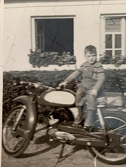 Der Onkel hatte ein Moped, das fand man natürlich richtig stark als kleiner Münchner Bub!