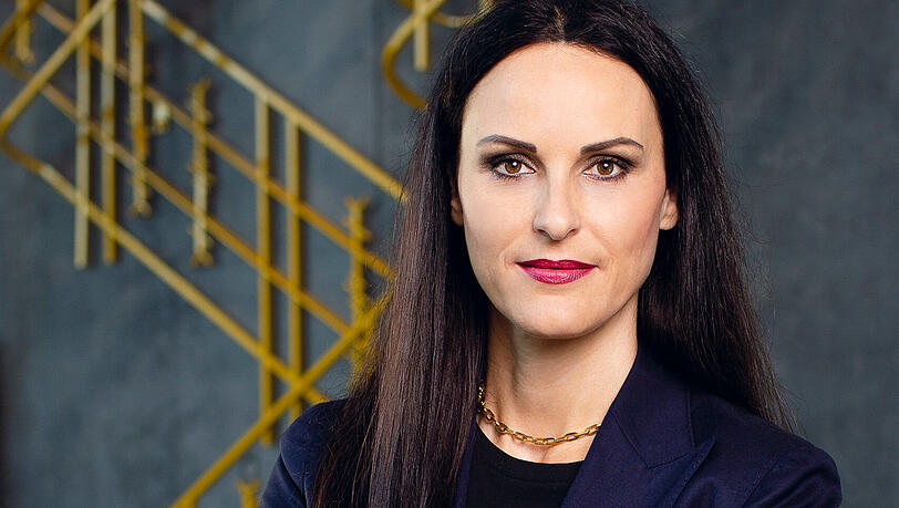 Eva Herrmann hat jahrelange Erfahrung in der Gastronomie. Inzwischen ist sie als Beraterin in der Branche aktiv. Eva Herrmann hat jahrelange Erfahrung in der Gastronomie. Inzwischen ist sie als Beraterin in der Branche aktiv.