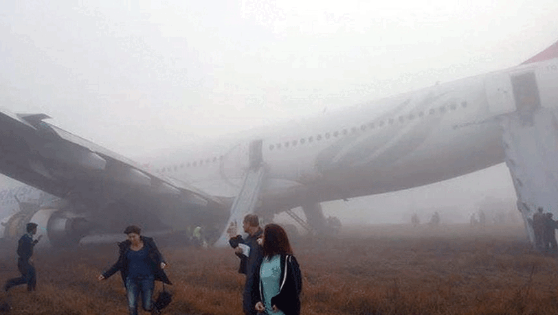 Bruchlandung einer Maschine der Turkish Airlines in Kathmandu - die Bilder vom Unfall.