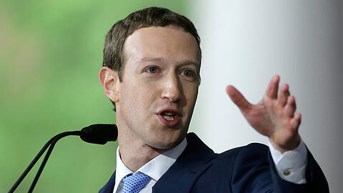 Mark Zuckerberg, Gründer und Vorstandsvorsitzender von Facebook, hält anlässlich des Semesterbeginns eine Rede an der Universität Harvard.