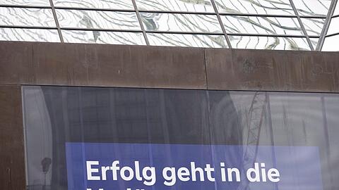 Sechs Jahre in Serie hat Deutschlands gr&ouml;&szlig;tes Geldhaus mit Gewinn abgeschlossen.