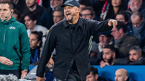 Nie zufrieden: Bayern-Trainer Vincent Kompany treibt seine Mannschaft von Sieg zu Sieg.