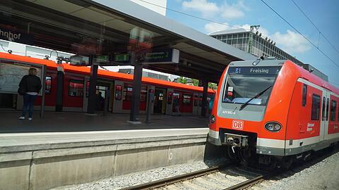 Am Ostbahnhof sorgte eine Stellwerkstörung am Donnerstag für großes Chaos.