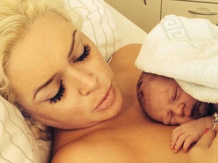 Daniela Katzenberger mit ihrer frischgebackenen Tochter Sophia