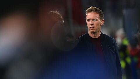 Trainer Julian Nagelsmann von München vor einem Spiel im Stadion.