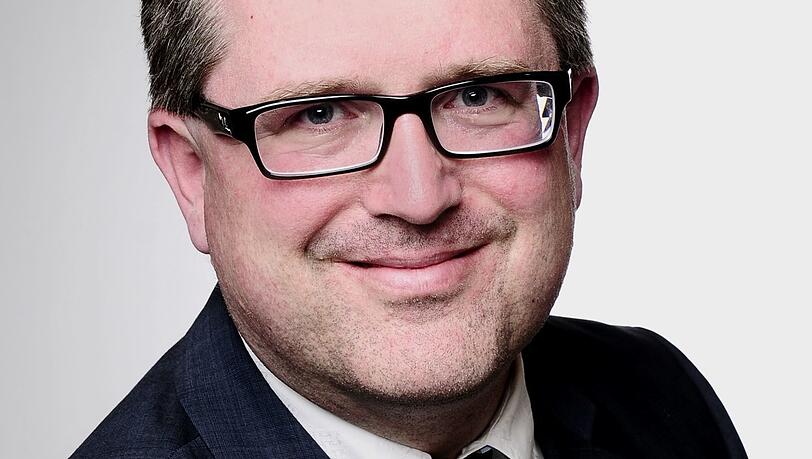 Prof. Dr. Hans Kudlich: "Das OLG München hat in seinem Beschluss selbst ein Bedauern zum Ausdruck gebracht, dass man nach geltender Gesetzeslage nicht anders entscheiden habe können, auch wenn das dem allgemeinen Rechtsempfinden nicht entspreche."