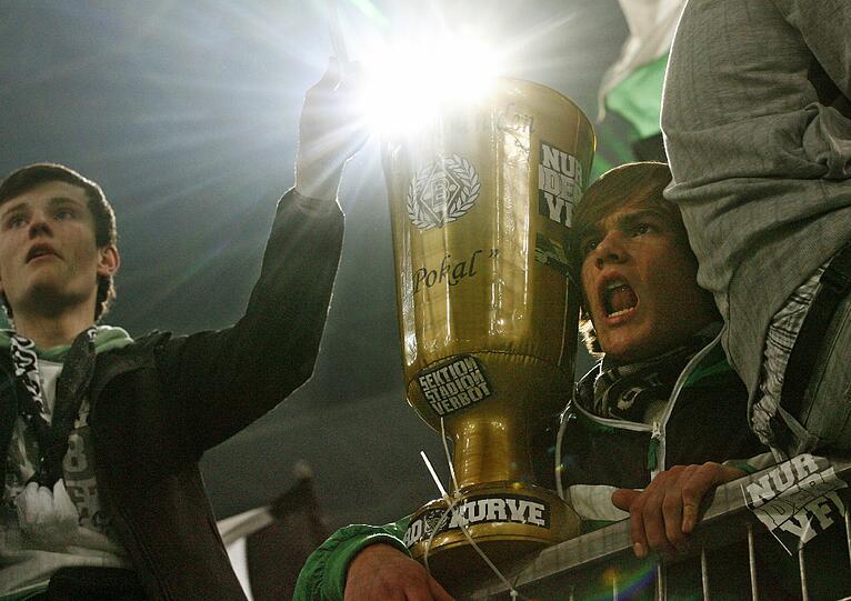 DFB-Pokal-Halbfinale - Bayern gegen Gladbach: Die besten Bilder vom Spiel
