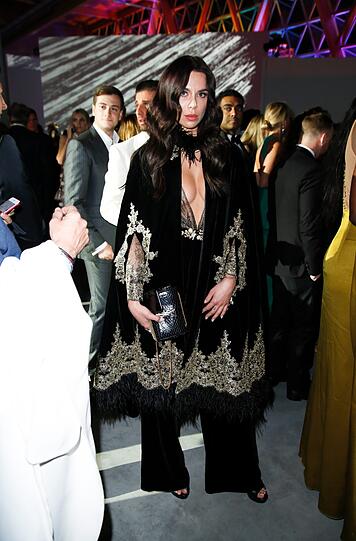 Liliana Nova präsentierte sich auf einer Spenden-Gala in Cannes.