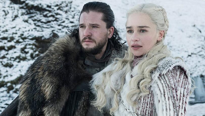 Kit Harington und Emilia Clarke in Staffel acht von "Game of Thrones". Kit Harington und Emilia Clarke in Staffel acht von "Game of Thrones".