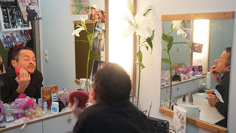 Schauspieler Erwin Aljukic will f&uuml;r Die Linke in den Stadtrat.