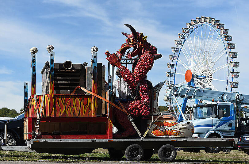 Aus is' - das war's für dieses Jahr mit der Wiesn. Jetzt beginnt der große Abbau auf der Theresienwiese - klicken Sie sich durch die Bilderstrecke.