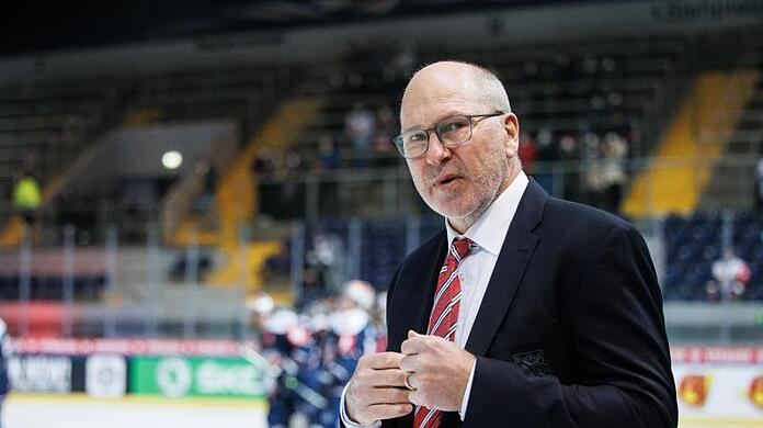 Trainer Don Jackson vom EHC München
