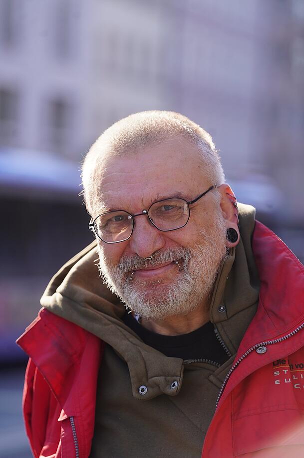 Der Brummifahrer Klaus-Dieter Look hält nicht viel vom Leihradkonzept. Der Brummifahrer Klaus-Dieter Look hält nicht viel vom Leihradkonzept.