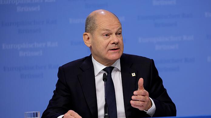 Bundeskanzler Olaf Scholz sieht im Wiederaufbau der Ukraine nach dem Ende des Angriffskriegs eine jahrzehntelange Aufgabe der Weltgemeinschaft.